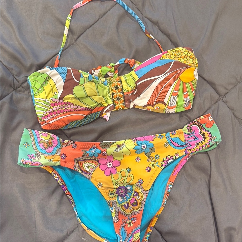 Colorful Strapless Bikini Set